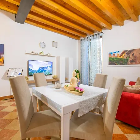 Arena Mazzini Centro B&B