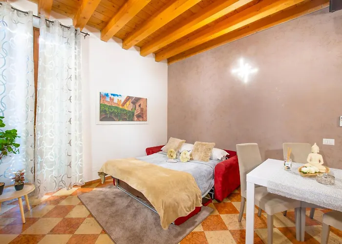 Arena Mazzini Centro Bed & Breakfast