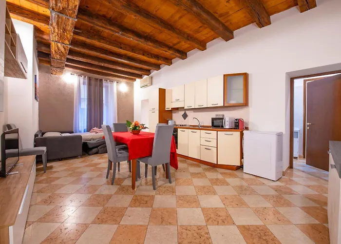 Arena Mazzini Centro Bed & Breakfast 3*