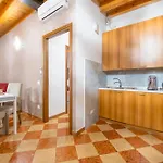 Arena Mazzini Centro Panzió 3*