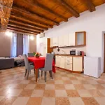 Arena Mazzini Centro Panzió 3*