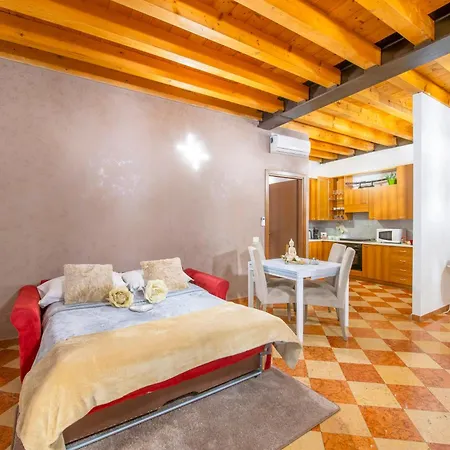 Bed and breakfast Arena Mazzini Centro