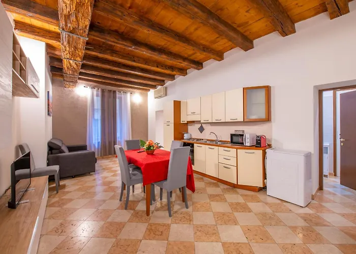 Arena Mazzini Centro 3* Verona